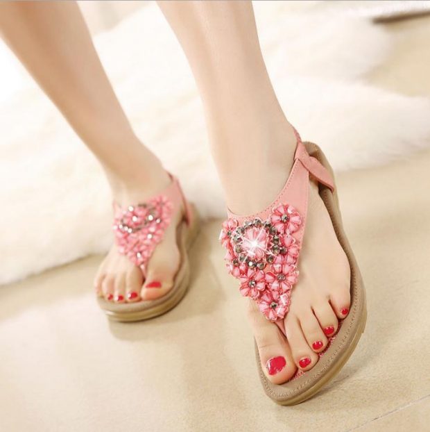 flat sandals