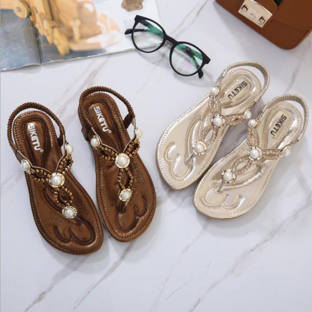 flat sandals