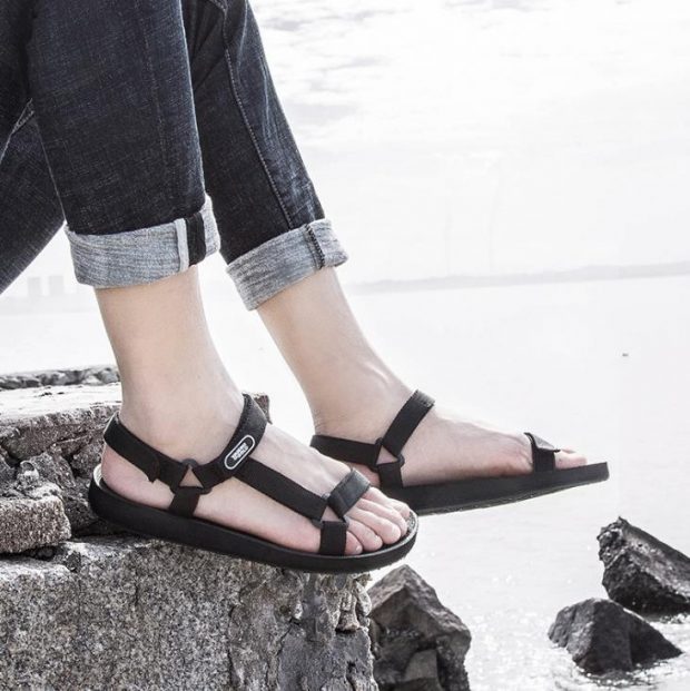 men casual sandals manufacturer