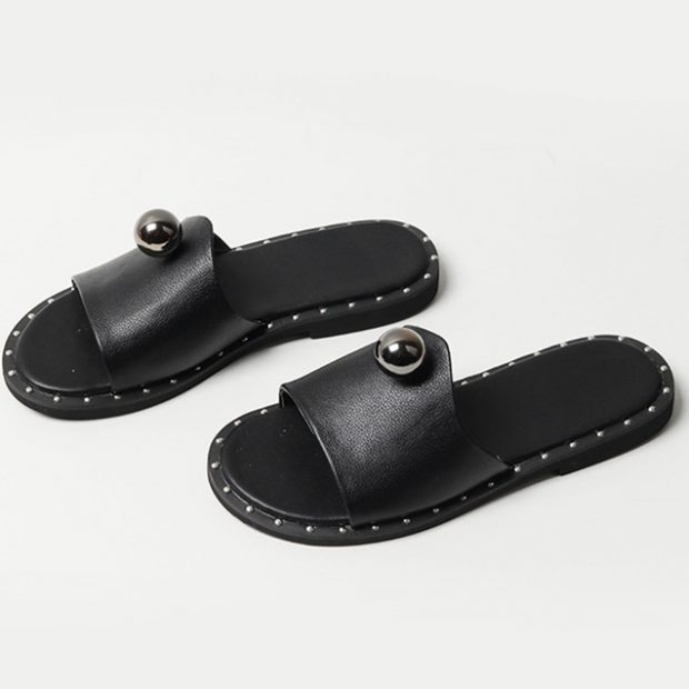 women sliders