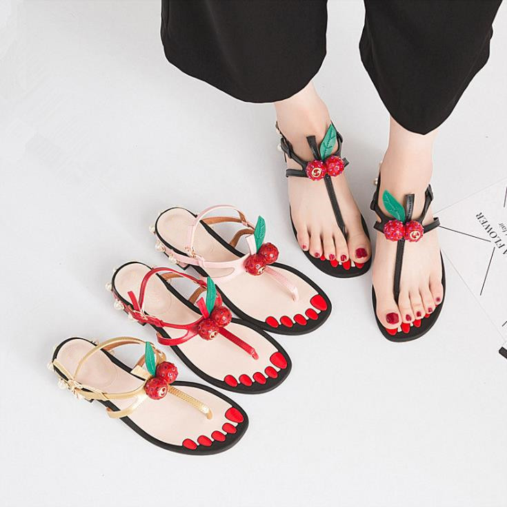 flat sandals