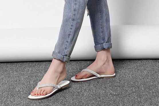 women flip flop manufacturer