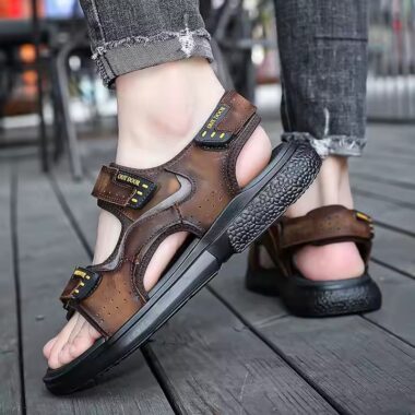 Genuine Leather Classic Outdoor Men Sandals for Summer