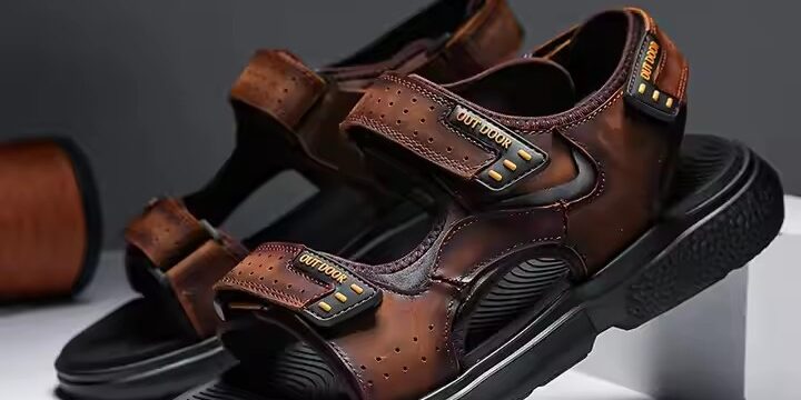 Genuine Leather Classic Outdoor Men Sandals for Summer