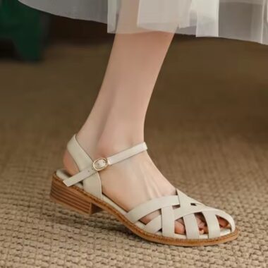 Summer flat hollow women sandals – lightweight, breathable, and ideal for casual wear.