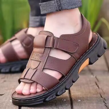 High Quality Non-Slip Wear-Resistant Summer Sandals for Men – Front View 