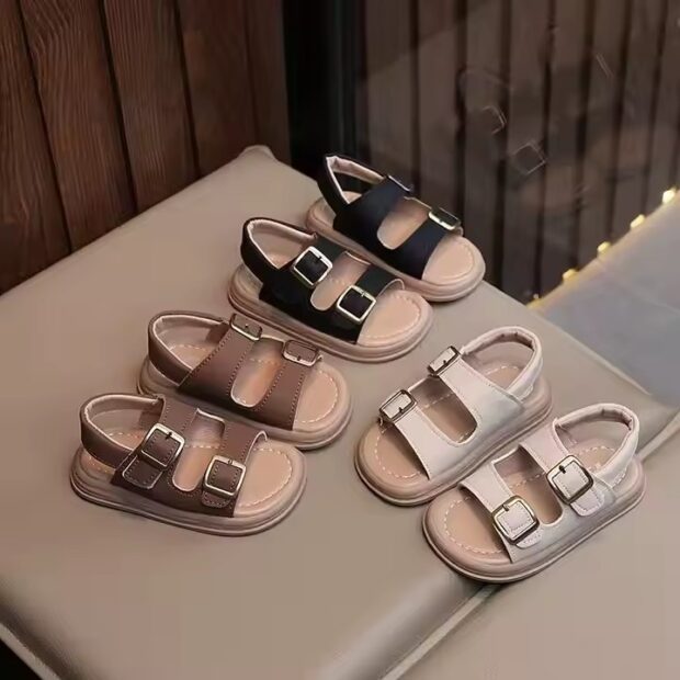 Trendy unisex kids sandals for boys and girls – breathable, non-slip summer style.