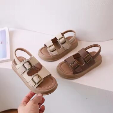 Trendy unisex kids sandals for boys and girls – breathable, non-slip summer style.