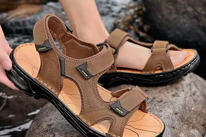 Breathable Outdoor Casual Beach Men Sandals for Summer