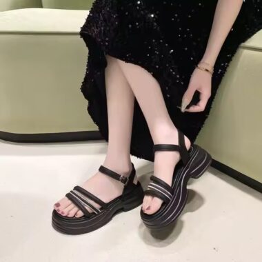 Stylish breathable summer sandals for women