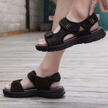 Anti-Slip Beach Sandals for Men – Lightweight & Casual Summer Footwear