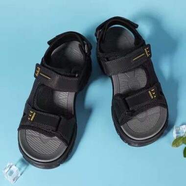 Anti-Slip Beach Sandals for Men – Lightweight & Casual Summer Footwear