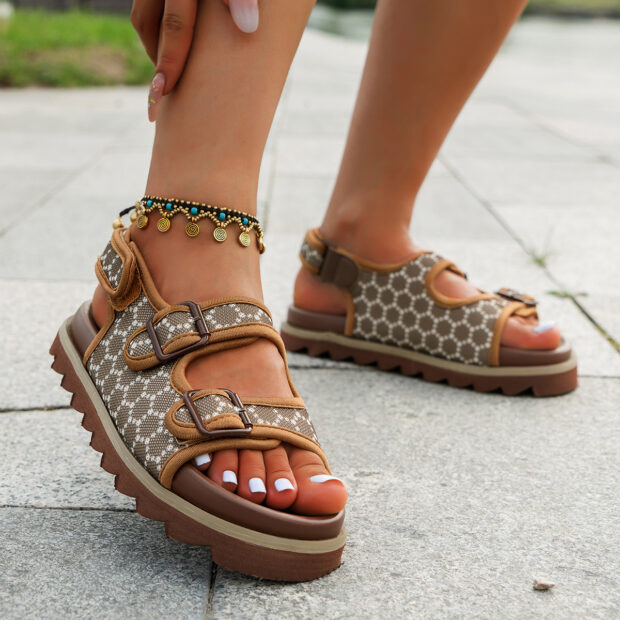 Casual summer fashion women sandals with breathable comfort and flat anti-slip sole.