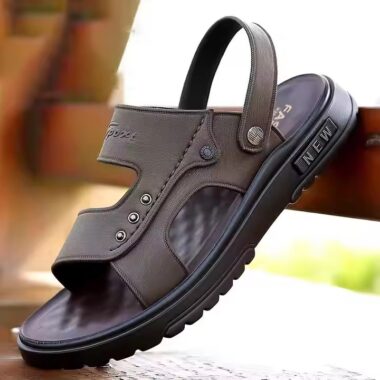 Custom Outdoor Fashion Summer Men Sandals with Breathable Upper