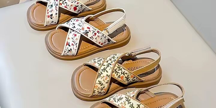 Fashion girls’ summer sandals – breathable and comfortable kids footwear for daily wear.