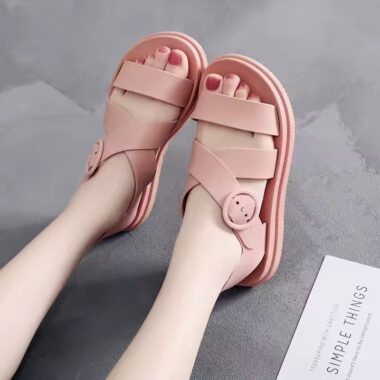 Wholesale solid color fashion women sandals – minimalist and versatile for summer.