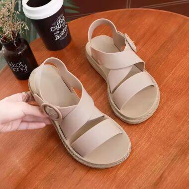 Wholesale solid color fashion women sandals – minimalist and versatile for summer.