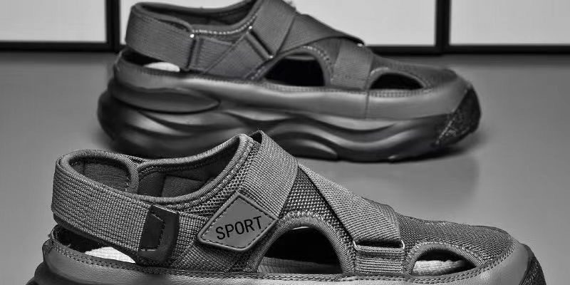 Hot Selling Sport Beach Men’s Sandals – Lightweight and Breathable