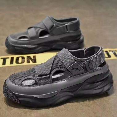 Hot Selling Sport Beach Men’s Sandals – Lightweight and Breathable