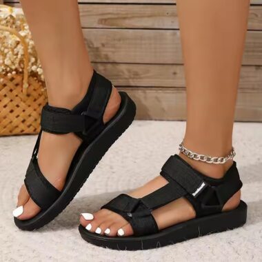 Custom logo fashion sandals for women – lightweight summer design, perfect for branding.