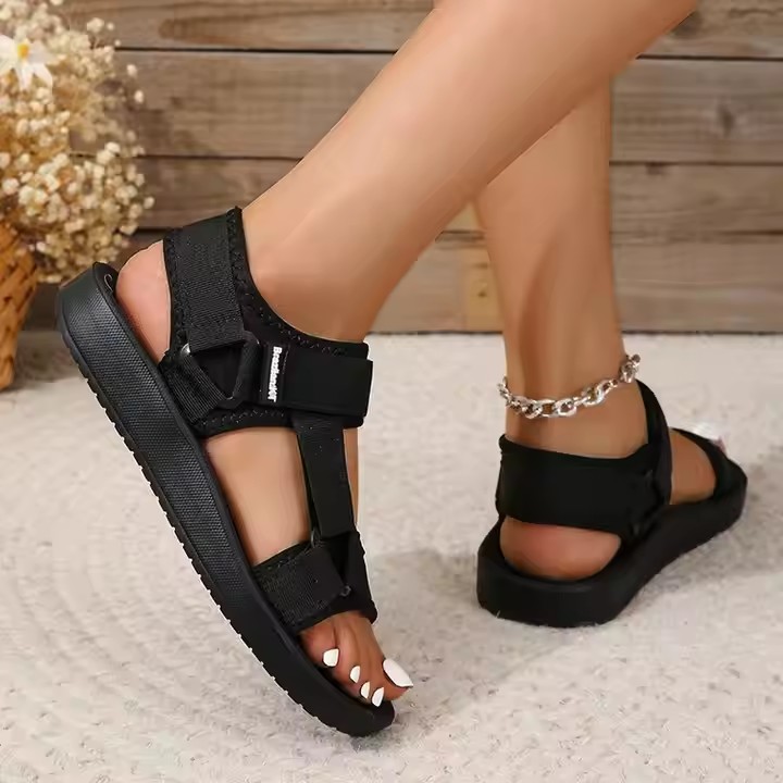 Custom logo fashion sandals for women – lightweight summer design, perfect for branding.