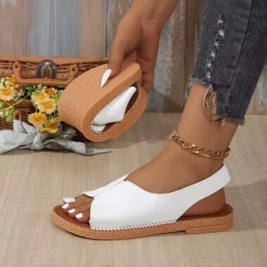 Retro Roman women sandals for summer – comfortable, stylish, and ideal for casual outfits.