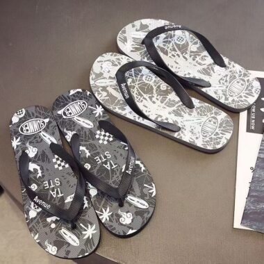 Summer casual anti-slip men flip flops stylish design