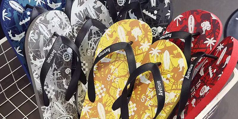 Summer casual anti-slip men flip flops stylish design