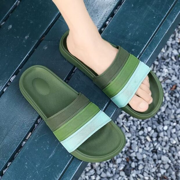 Comfortable anti-slip fashion unisex slides for daily wear
