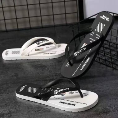 Fashion anti-slip versatile men flip flops for summer wear