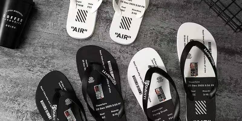 Fashion anti-slip versatile men flip flops for summer wear