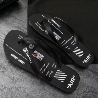 Fashion anti-slip versatile men flip flops for summer wear