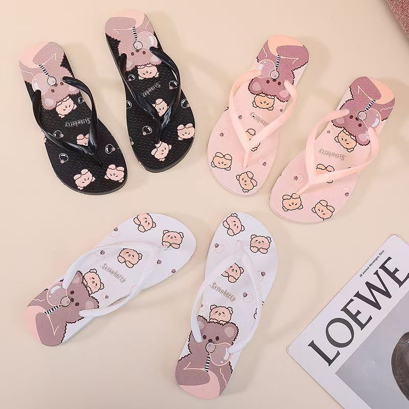 Cute cartoon women flip flops for casual wear