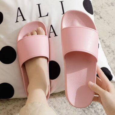 Indoor anti-slip odor-resistant unisex slides for home