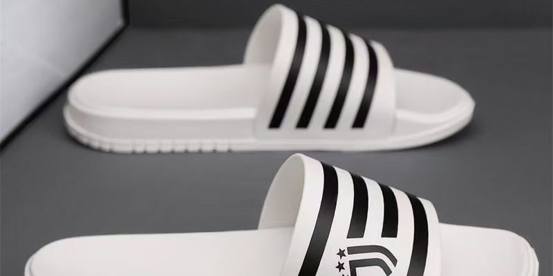 New anti-slip home men slides for indoor comfort