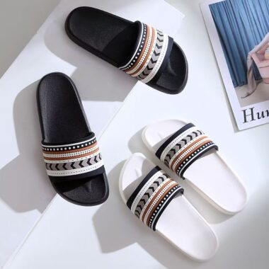 New home anti-slip soft sole women slides for daily comfort
