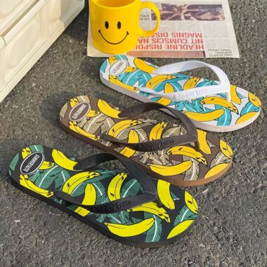 Outdoor anti-slip durable men flip flops for summer wear