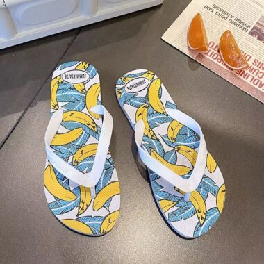 Outdoor anti-slip durable men flip flops for summer wear