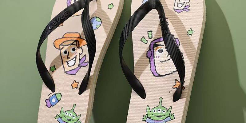 Cartoon anime men flip flops with unique casual style