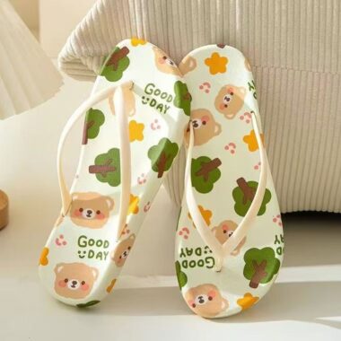 Cartoon bear women flip flops with cute design