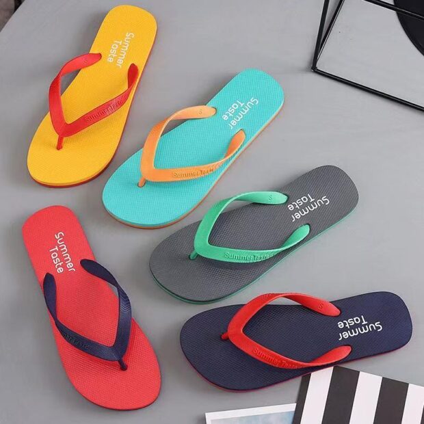 Durable anti-slip summer men flip flops for daily wear