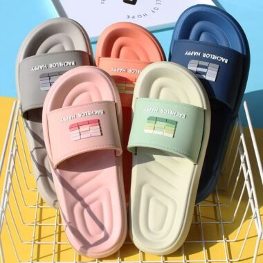Summer indoor anti-slip lightweight odor-free unisex slides