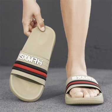 Summer indoor and outdoor men slides with soft sole