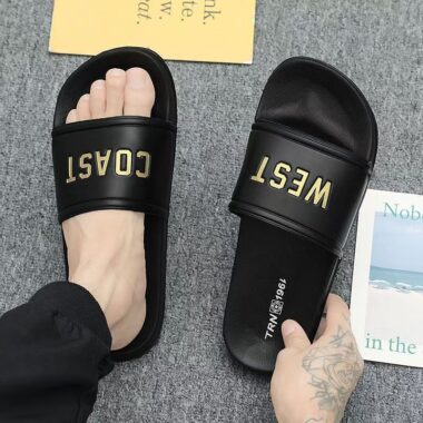 Summer outdoor anti-slip men slides for daily comfort