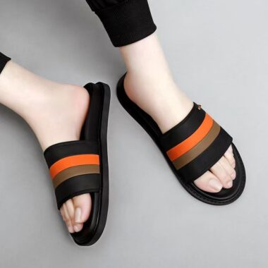 Summer outdoor trendy fashion men slides for daily wear