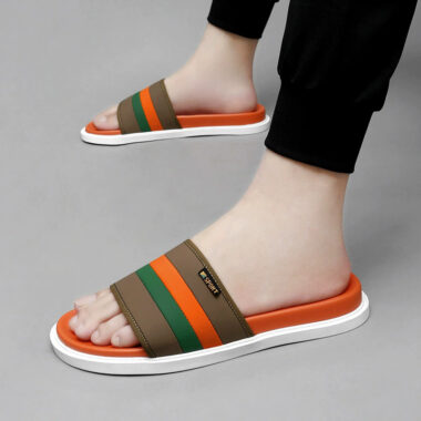 Summer outdoor trendy fashion men slides for daily wear