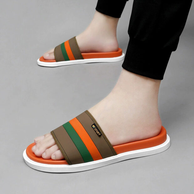 Summer outdoor trendy fashion men slides for daily wear