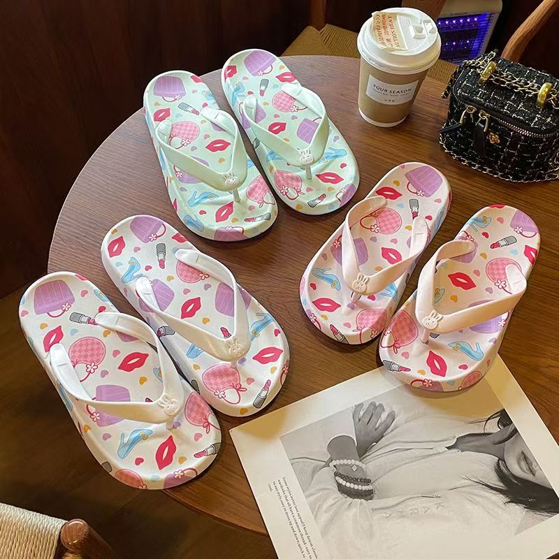 Printed summer women flip flops with anti-slip sole