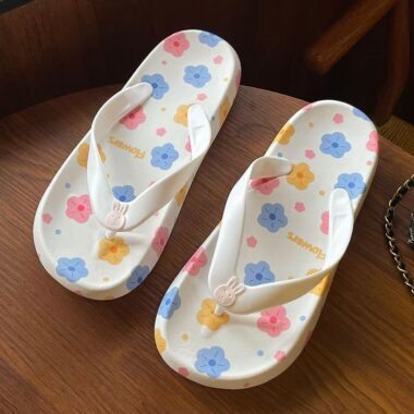 Printed summer women flip flops with anti-slip sole