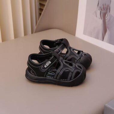 Breathable closed-toe non-slip toddler boys sandals